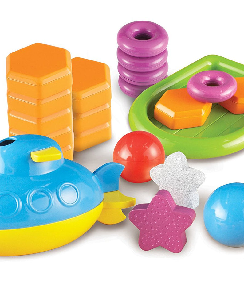 Learning Resources STEM, Sink or Float Activity Set, Hands-On Science Experiment Kit for Kids, Early Physics & Buoyancy Learning, Includes 10 Activity Cards & Multilingual Guide, Ages 5+