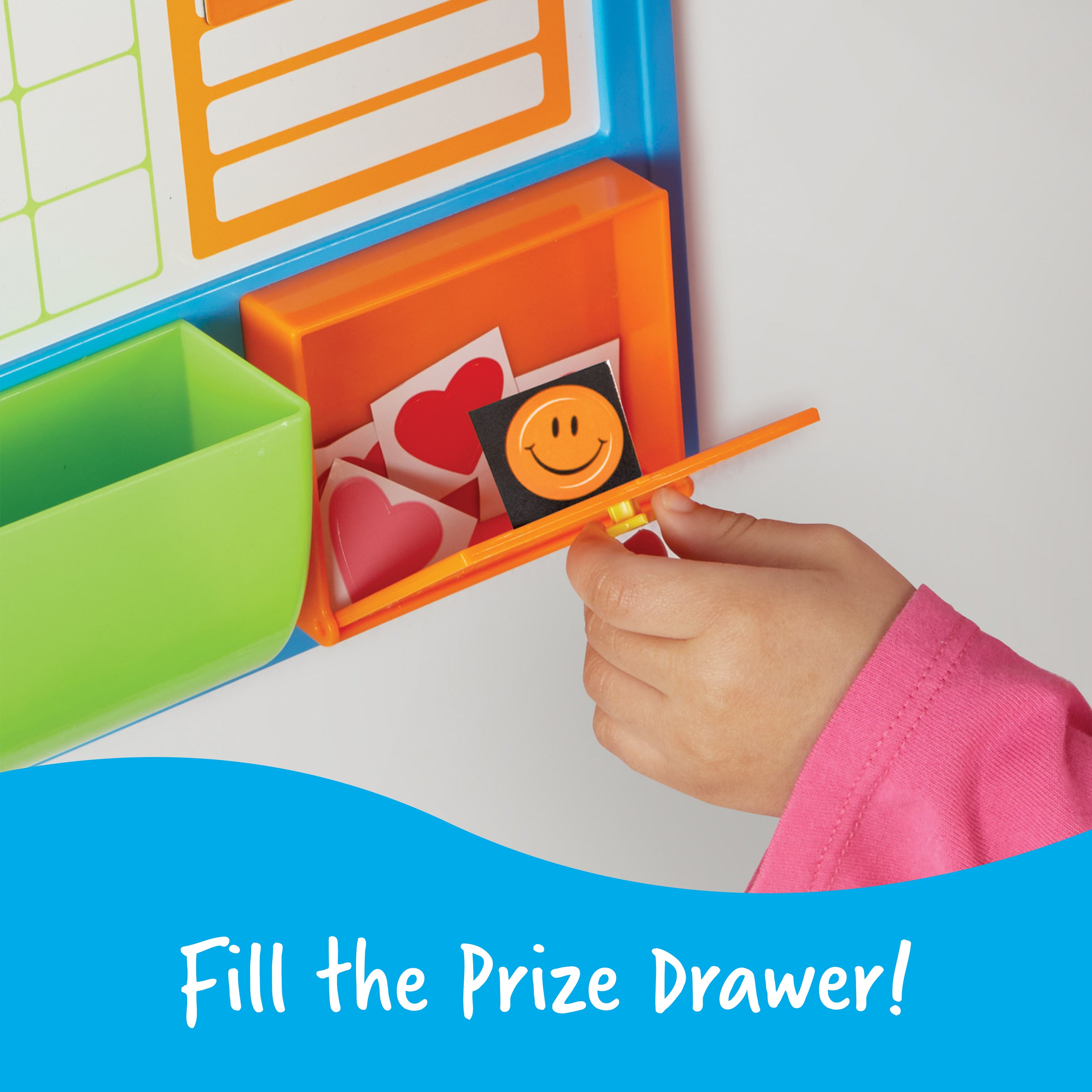 Learning Resources Good Job Magnetic Reward Chart for Kids, Customisable Behavior and Responsibility Tracker with 91 Magnets, Hanging Cord and Storage Tray, Ages 3+