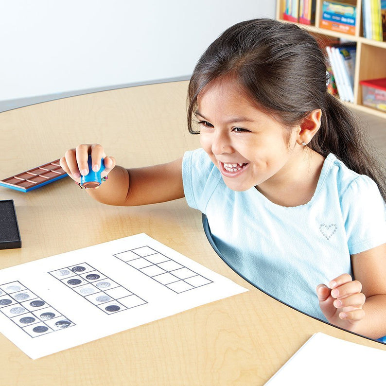 Learning Resources Ten Frame Stamp, Hands-On Early Arithmetic Tool for Counting, Number Patterns, and Basic Maths Skills, Includes 4 Write & Wipe Boards and 100 Magnetic Disks