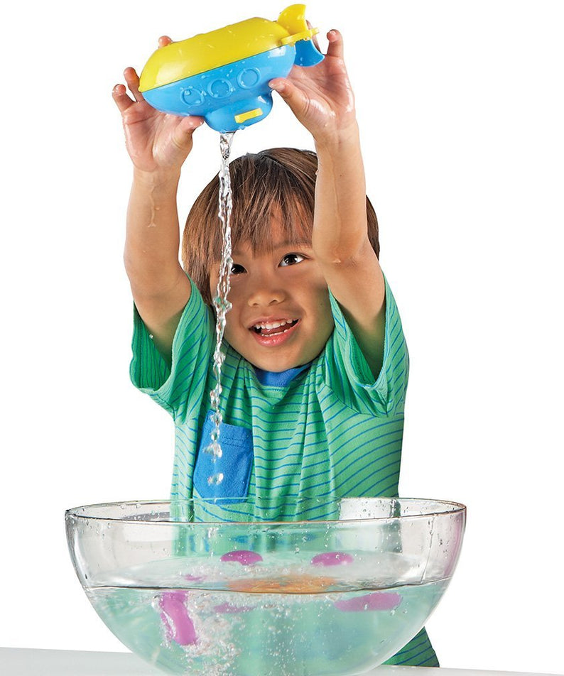 Learning Resources STEM, Sink or Float Activity Set, Hands-On Science Experiment Kit for Kids, Early Physics & Buoyancy Learning, Includes 10 Activity Cards & Multilingual Guide, Ages 5+