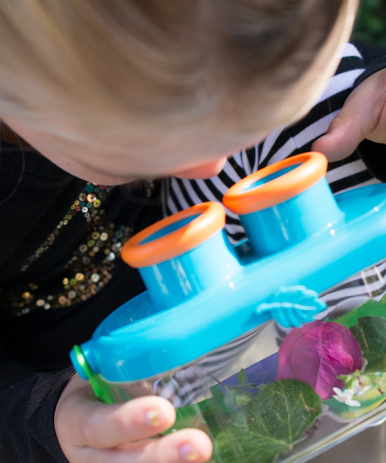 Learning Resources GeoSafari Jr. Bugnoculars, Kids Exploration Tool with 3x and 2x Magnification, Safe Bug & Specimen Viewer, Ages 3+