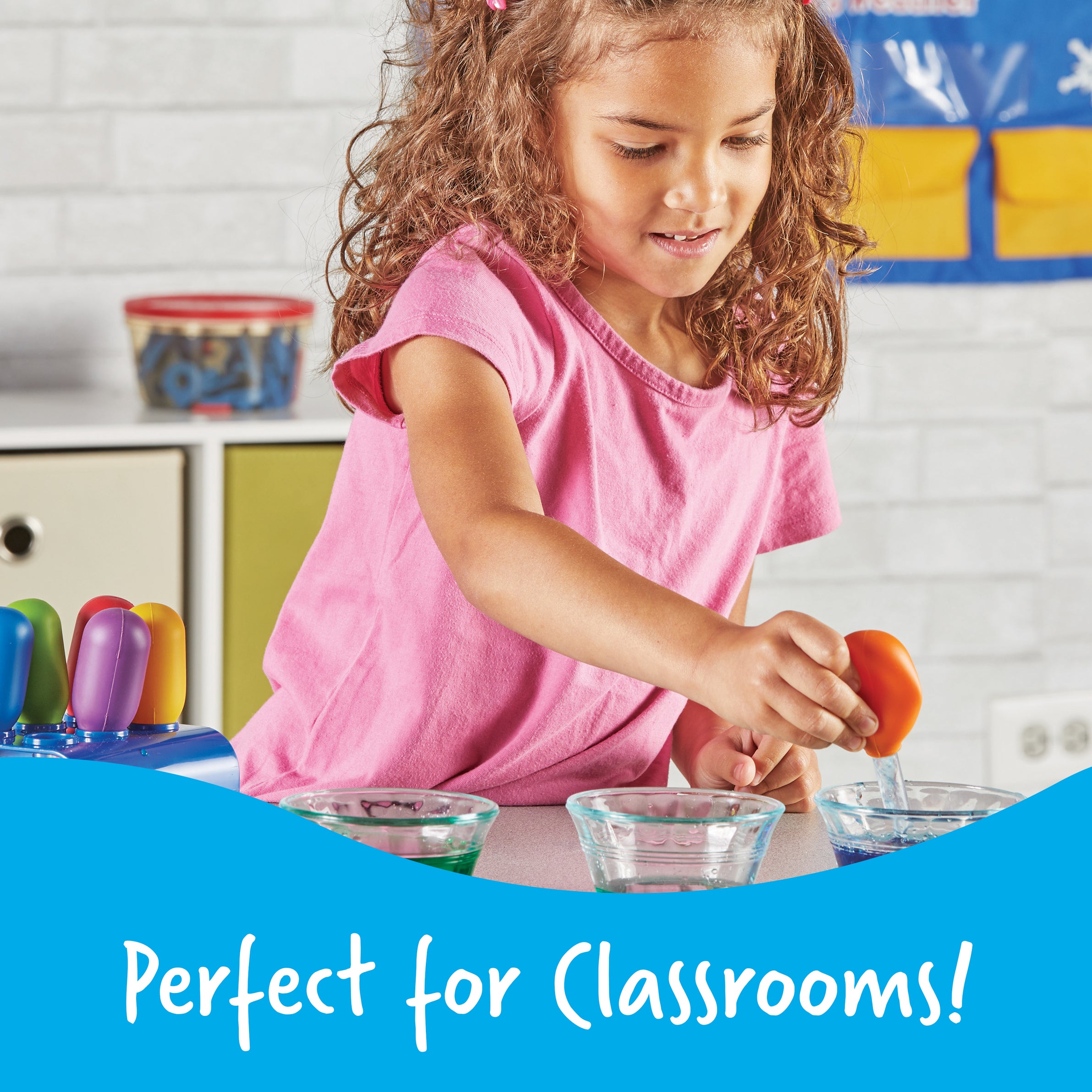 Learning Resources Primary Science Jumbo Eyedroppers with Stand, Set of 6 Colourful Eyedroppers, Perfect for Fine Motor Skill Development, Cause and Effect Exploration, Ages 3+